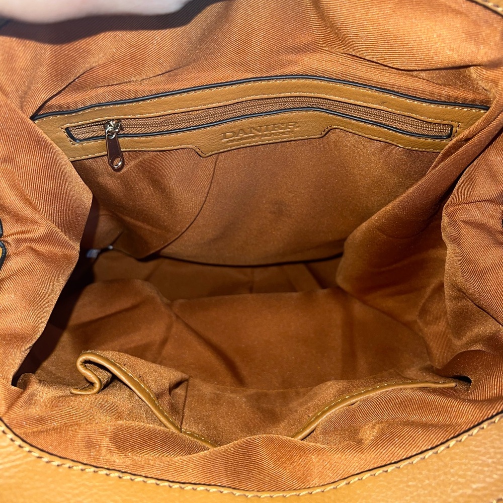 Danier Cognac Brown Leather Shoulder Bag - Picture 4 of 5